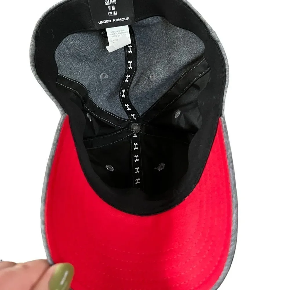 Under Armour youth grey, red and black hat size small/medium‎
